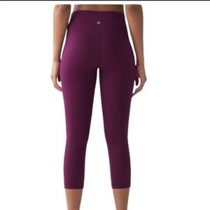 Lululemon Wunder Under Crop Hi-Rise Leggings Marvel Purple Luon 21 in Inseam